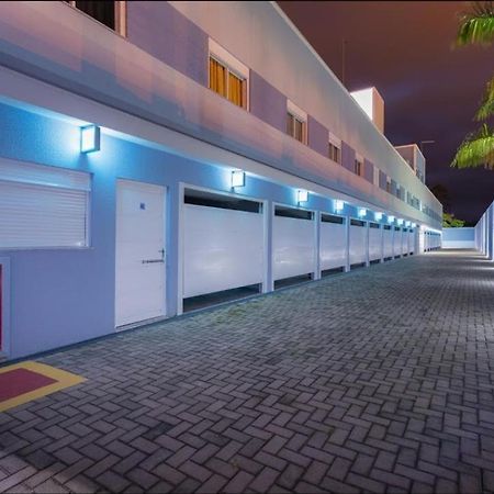 Azure Motel (Adults Only) 雷吉斯特鲁 外观 照片