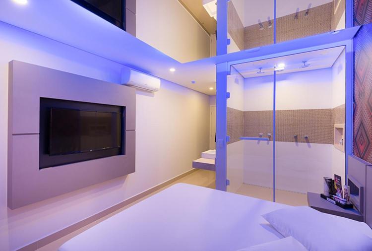 Azure Motel (Adults Only) 雷吉斯特鲁 外观 照片