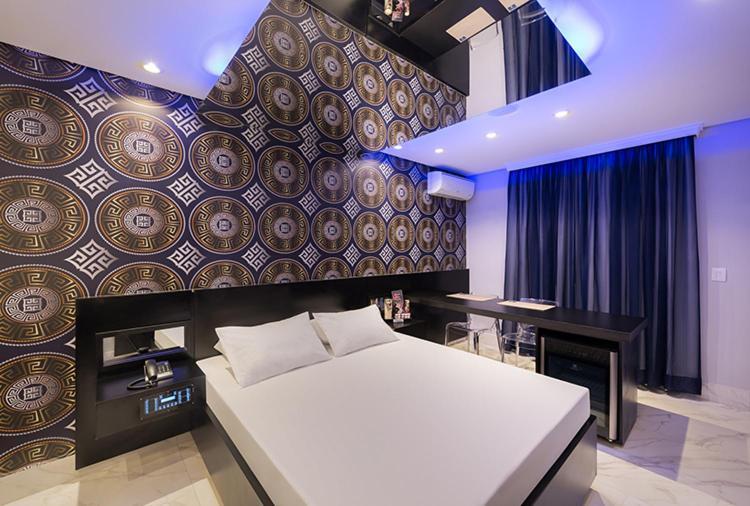 Azure Motel (Adults Only) 雷吉斯特鲁 外观 照片